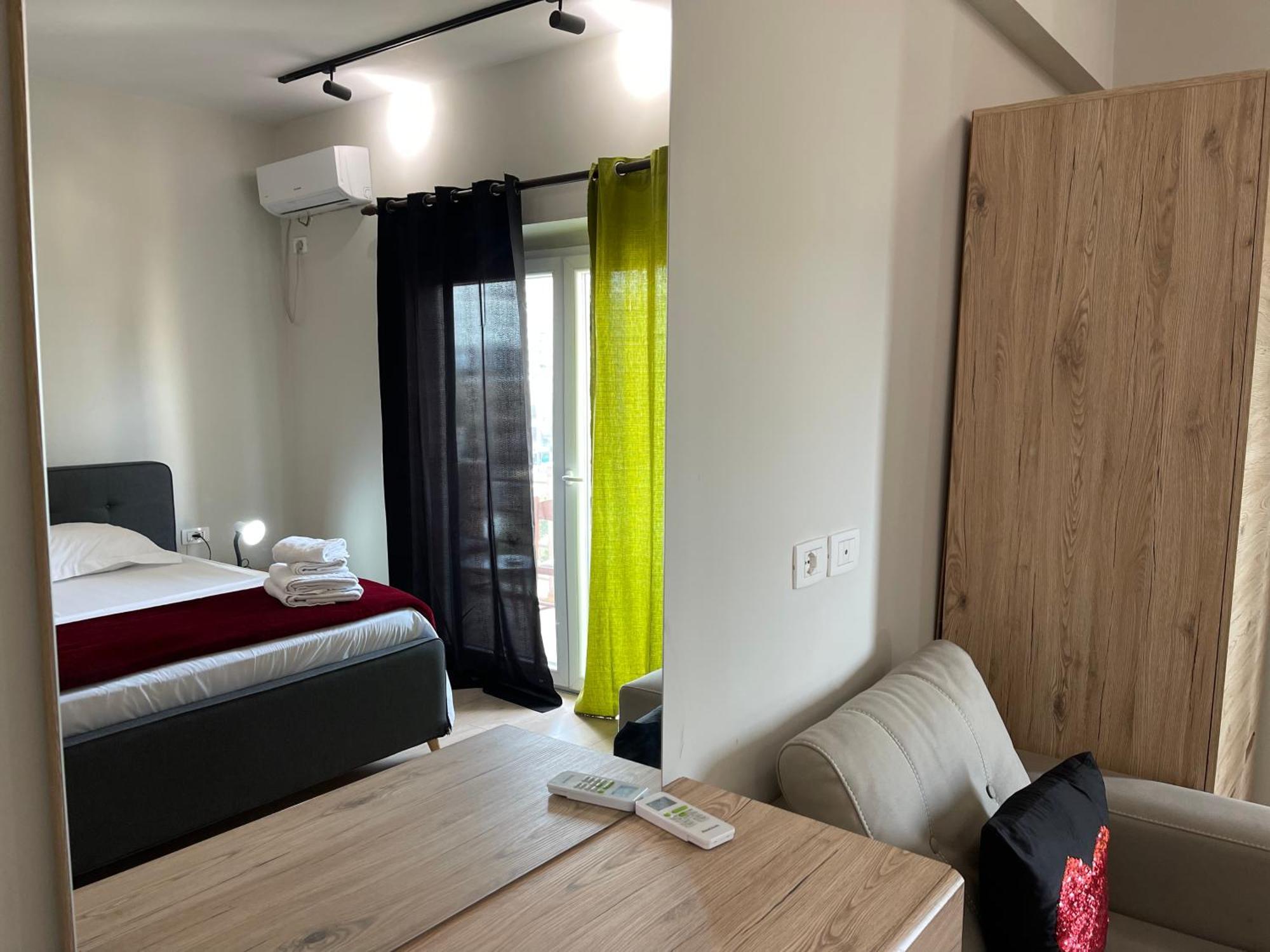 Downtown View Modern Apartment Tirana Exterior foto
